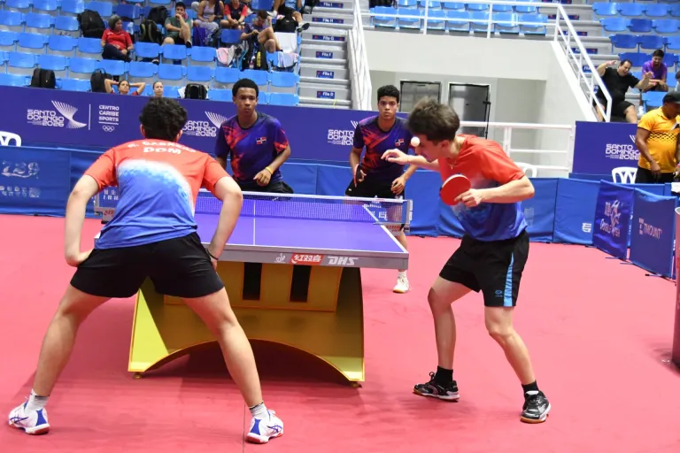 Ramón Vila Mena y Rafael Cabrera ganaron medalla de oro en el Campeonato Juvenil del Caribe de Tenis de Mesa