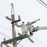 Mantenimiento en transmisión eléctrica en Hato Mayor