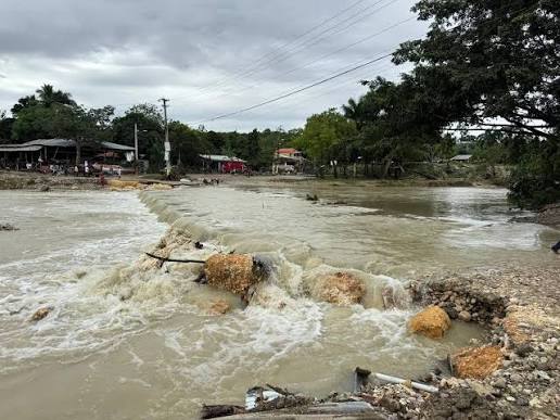 Estado de emergencia en RD: daños por vaguada