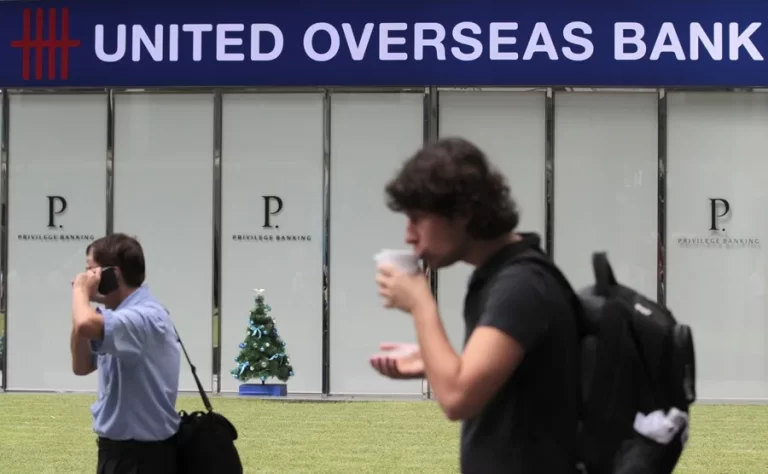 Hombre exhuma a hermana para retirar dinero del banco