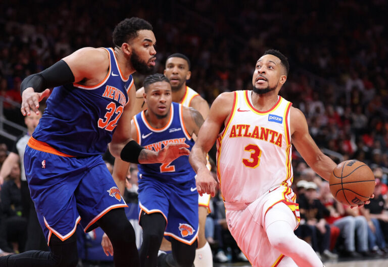 Los Knicks de Nueva York derrotaron a los Hawks de Atlanta para tomar ventaja 3-2 en la serie de primera ronda