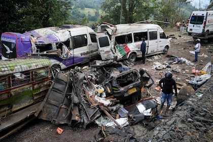 21 muertos y 56 heridos en Colombia