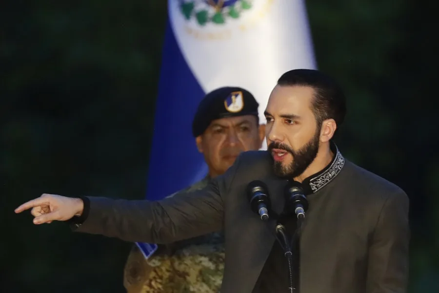 Bukele y el juicio masivo: ¿Juicios de Núremberg hoy?