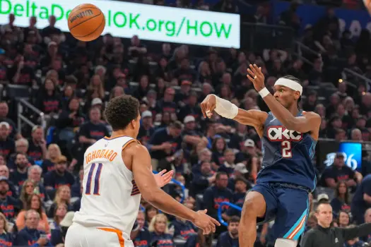 Oklahoma City Thunder derrotó a Phoenix Suns y tomó ventaja 2-0 en la serie de primera ronda de los playoffs de la Conferencia Oeste