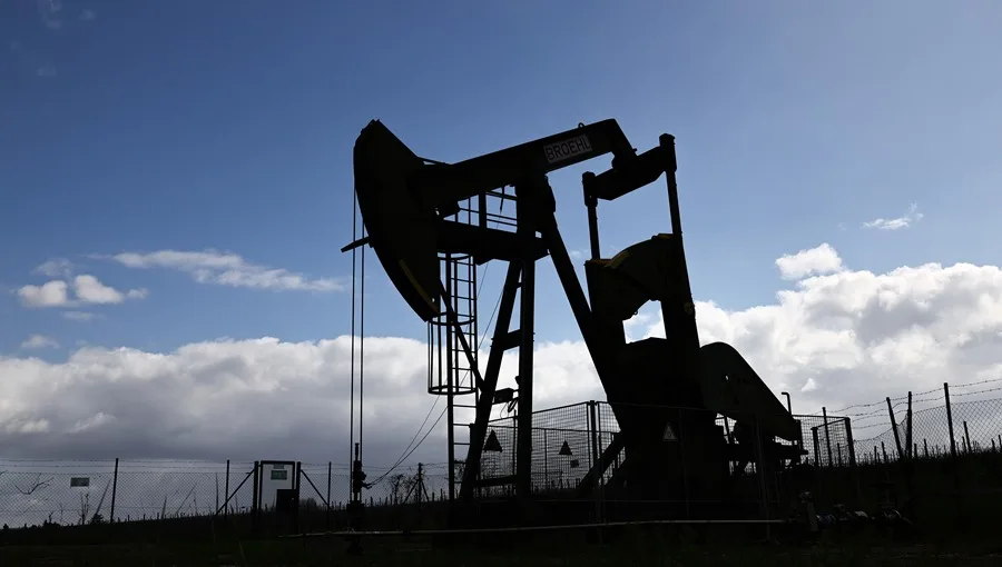 El brent sube 1,23% y pasa los 95 dólares ante el plan de diálogo entre Israel y el Líbano