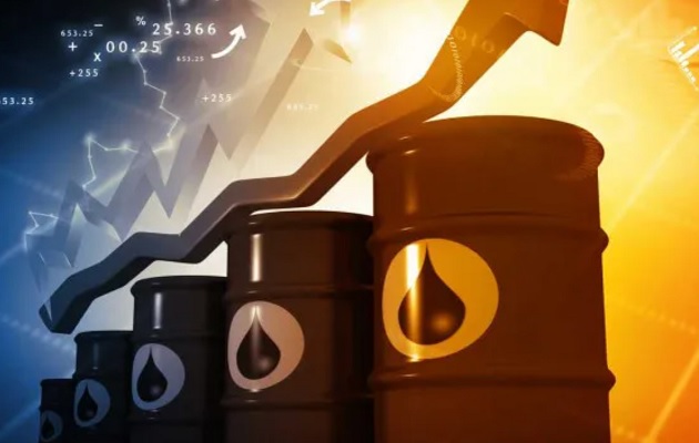El petróleo sube ante bloqueo estadounidense en Ormuz