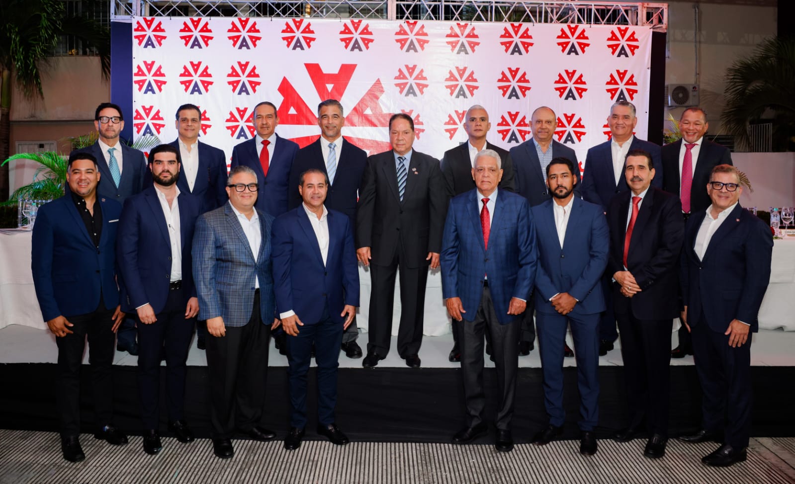 Retos del mercado automotriz en RD por crisis internacional