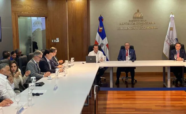 Gobierno activa diálogo para establecer consenso frente a crisis del petróleo generada por guerra en Irán