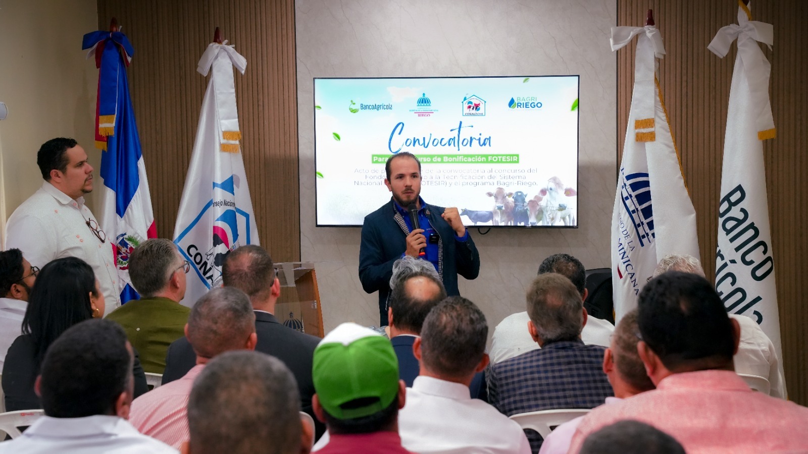 RD$30 millones para modernizar el sector lechero