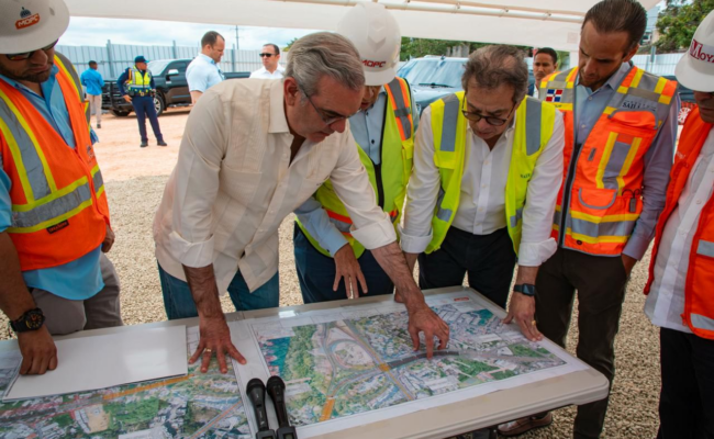 Avances en la construcción de la avenida República de Colombia