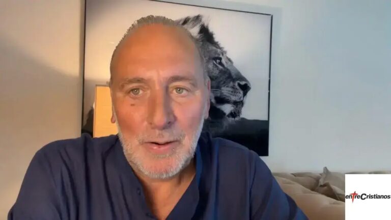 Brian Houston niega el hackeo en su perfil de X