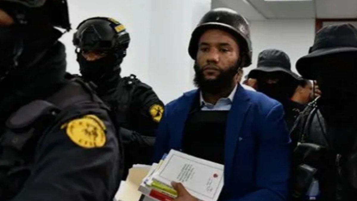 Fiscal encarcelado por soborno en caso Senasa