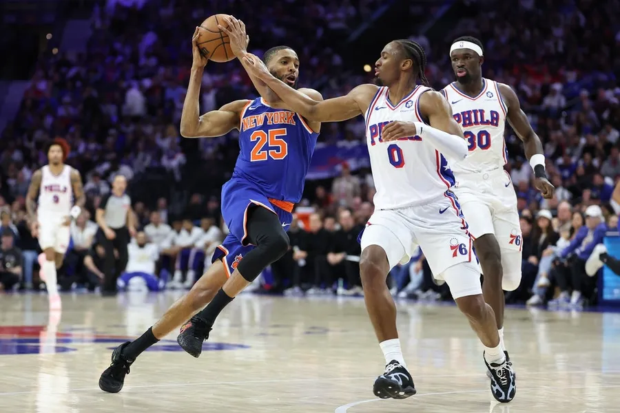 Los Knicks de New York derrotaron al equipo de Filadelfia 76ers y avanzaron a las finales de la Conferencia del Este de la NBA