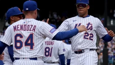 Los Mets de Nueva York se convirtieron en el primer equipo de la Liga Nacional en anotar al menos 10 carreras en una entrada extra desde el 1919