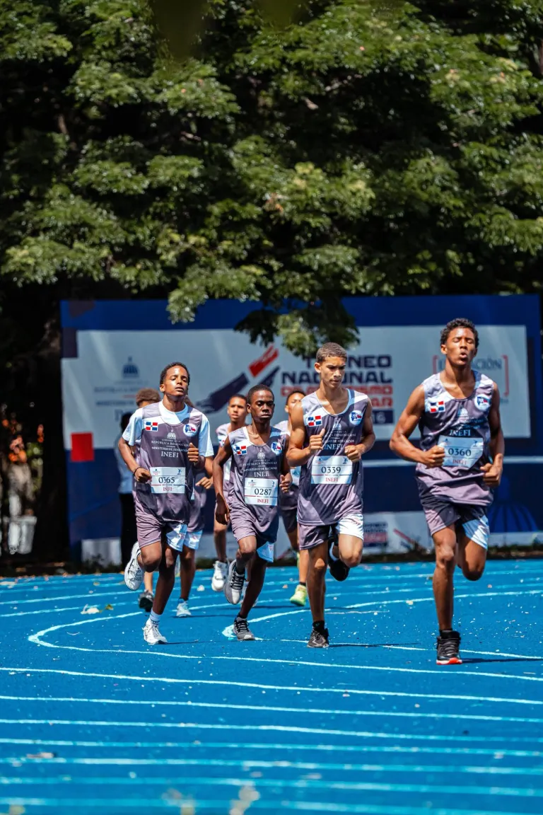 La provincia de Samaná ganó el primer lugar en el Torneo Nacional de Atletismo Escolar U14-U16 que respalda el Inefi