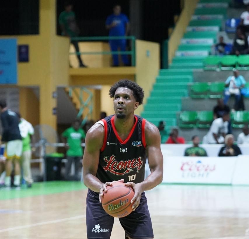 Gerardo Suero fue escogido como Jugador de la Semana de La Súper Liga de la LNB por su buena actuación entre el 12 al 17 de mayo