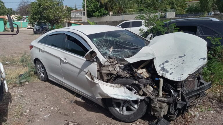 Una joven fallece y otras tres personas resultan heridas en accidente de tránsito en Bávaro