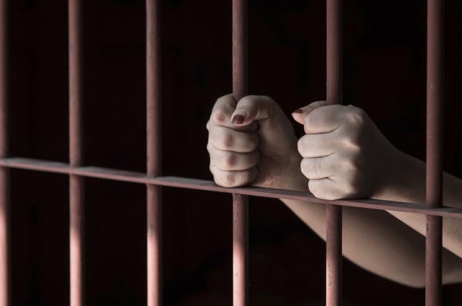 Tribunal impone tres meses de prisión a dos mujeres por vínculo con muerte de un taxista en Los Guaricanos