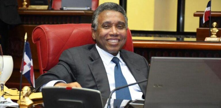 Senador Félix Bautista agradece a Abinader por proteger el agua