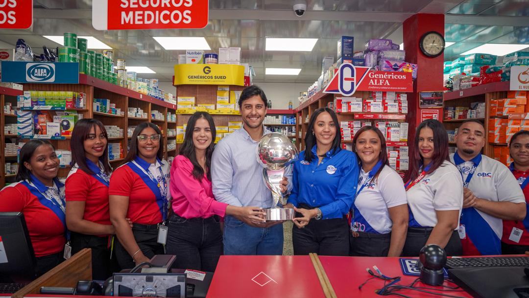 El grupo GBC celebró la corona alcanzada por el onceno del Salcedo FC en la Liga Dominicana de Fútbol 2025-2026