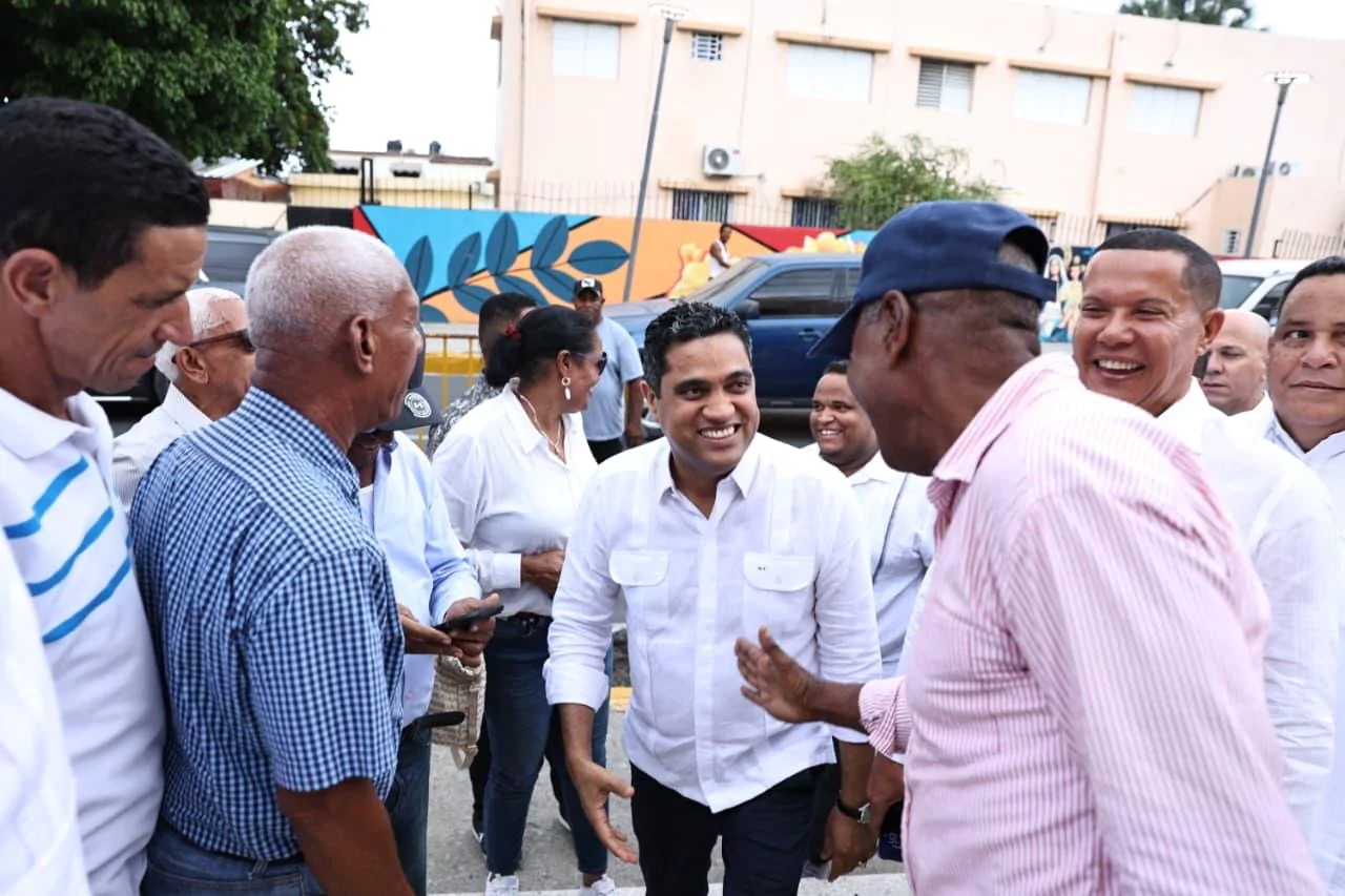 El gobierno construirá cinco techados derportivos en Azua a un costo superior a los 150 millones de pesos