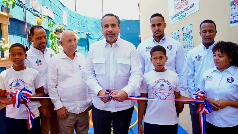 El Instituto Nacional de Educación Física y el Observatorio Dominicano de Educación Física pusieron en marcha el programa “Escuelas en Movimiento”