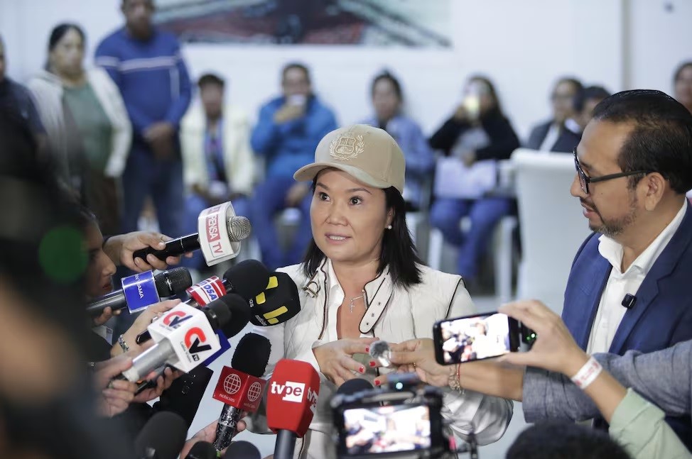 Empate técnico en Perú entre Keiko Fujimori y Roberto Sánchez al 92% del escrutinio