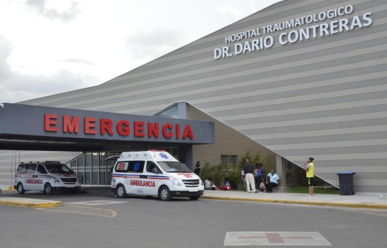Director del Hospital Darío Contreras aclara incidente ocurrido en área de estacionamiento del centro