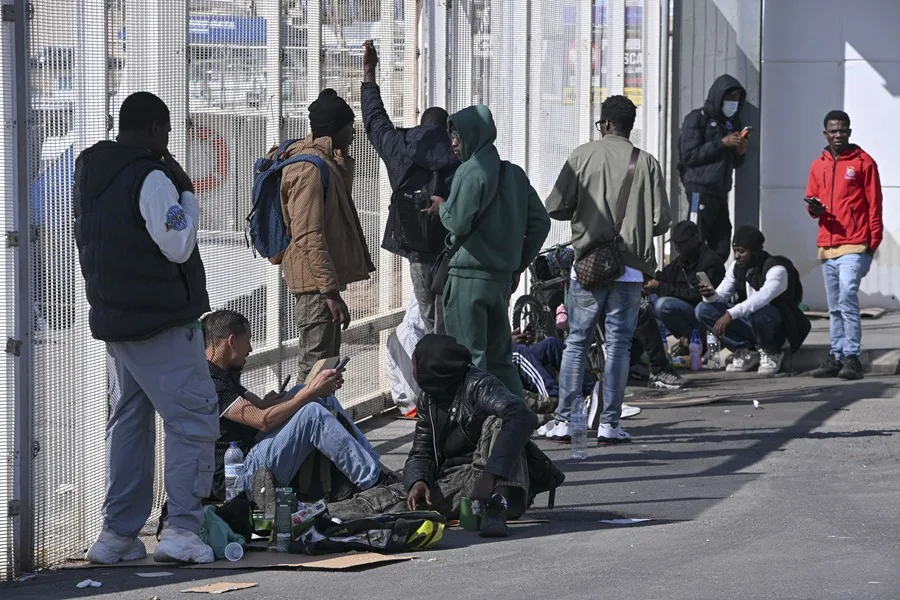 La CE dispuesta a «evaluar propuestas maduras» para la creación de centros de migrantes