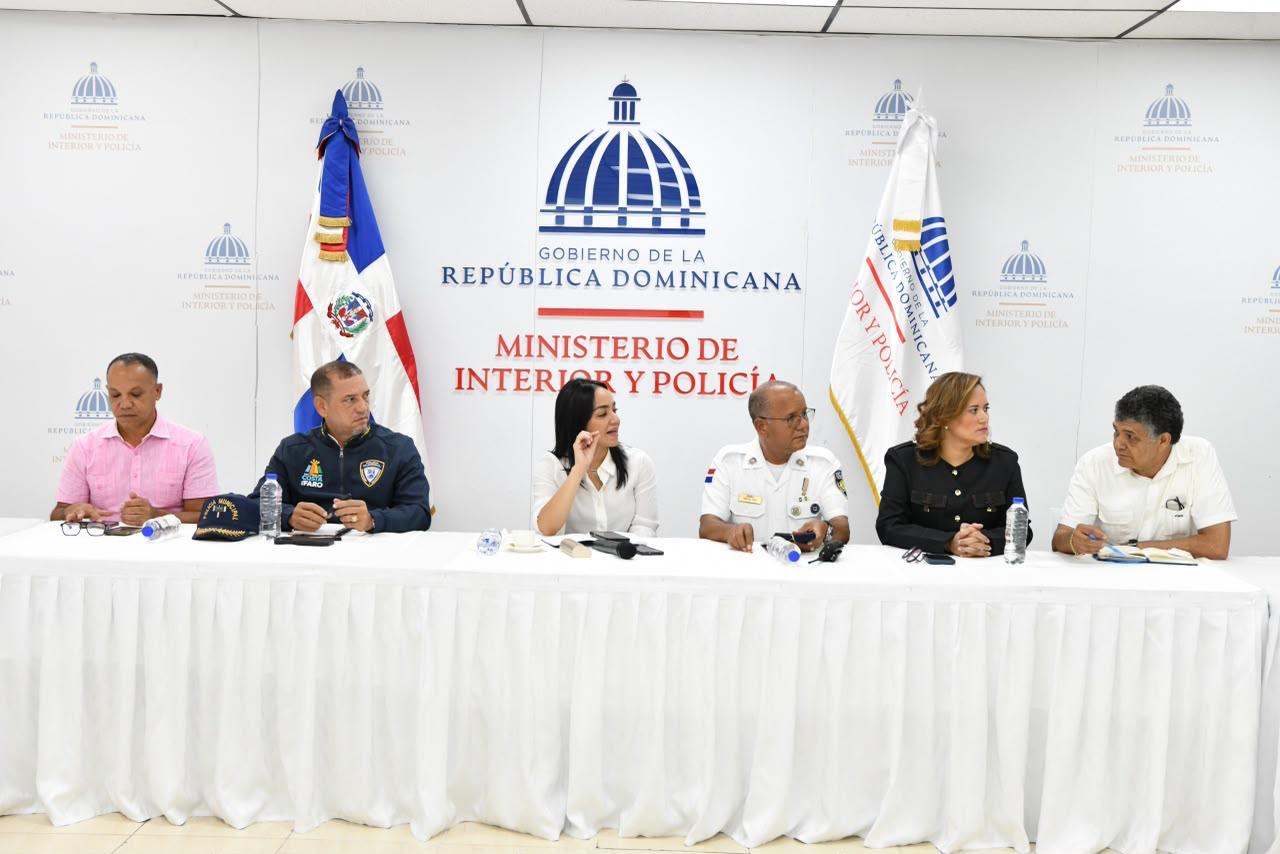 Interior, PN y eI Intrant se unen con alcaldías para ordenar paradas de motoconchistas y reforzar la seguridad ciudadana