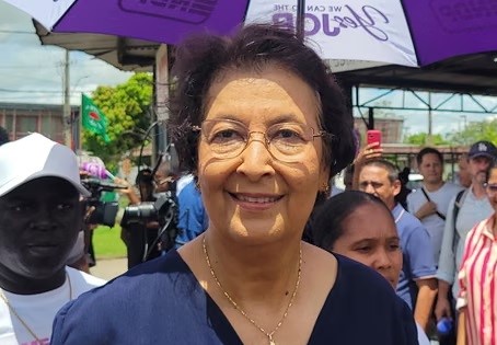 Visita oficial de presidenta de Surinam a RD