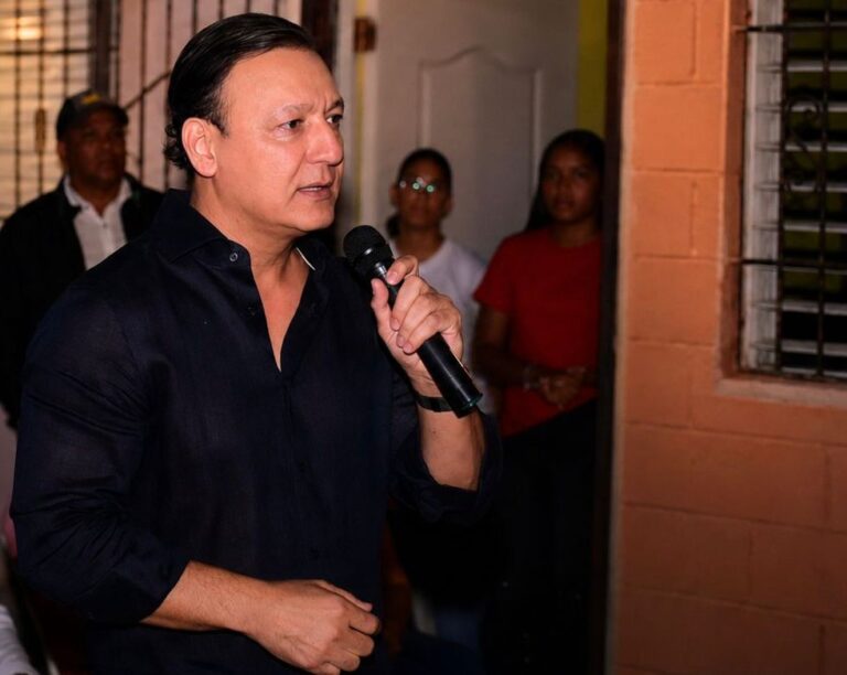Abel Martínez impulsa supervisión de edificaciones