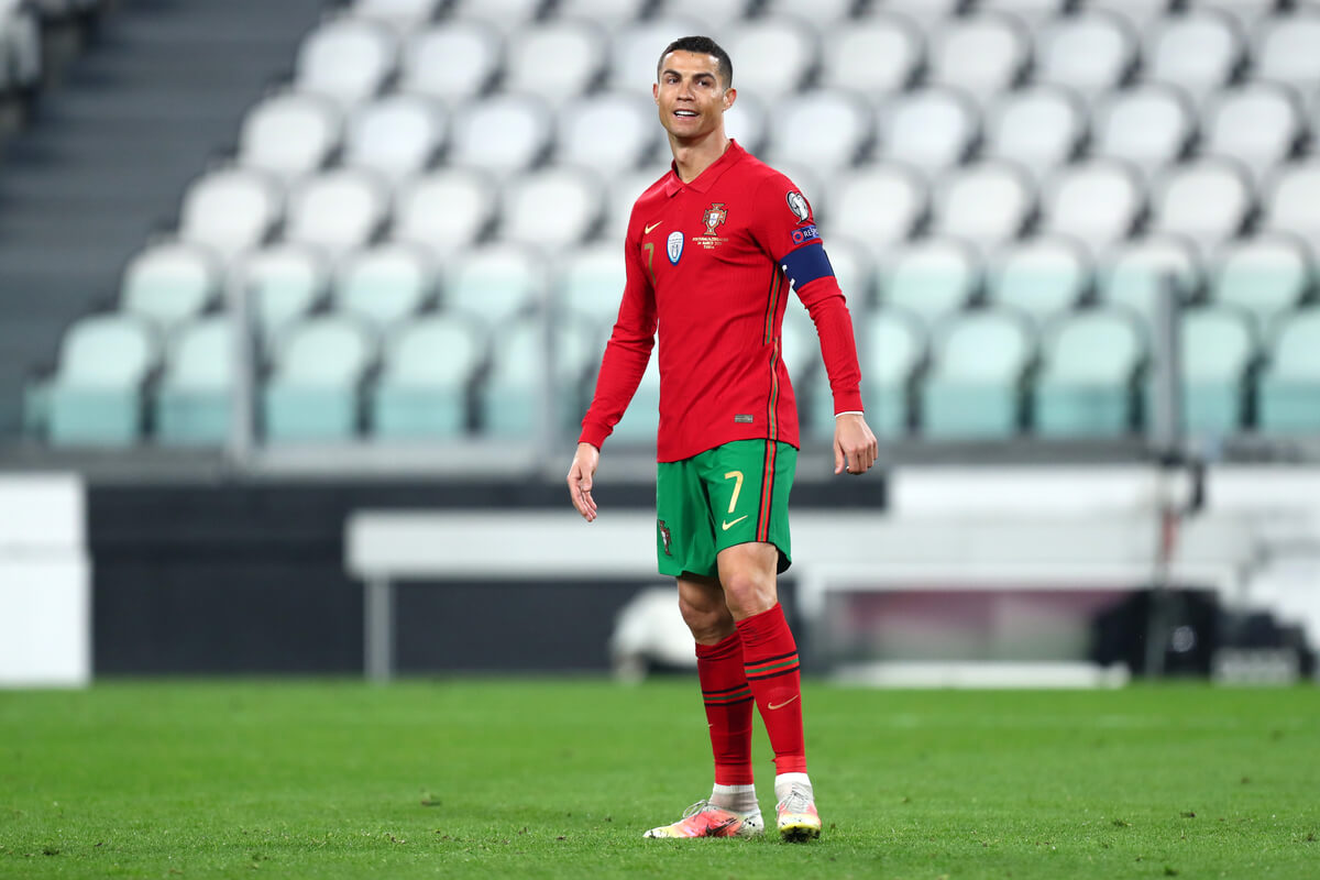Cristiano abre puerta a jugar con Messi