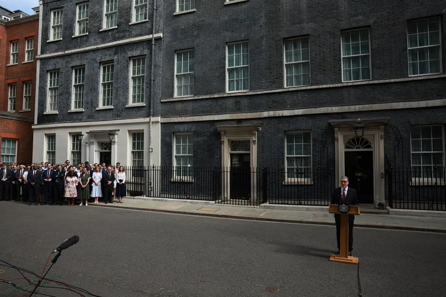 Nigel farage de reform uk exige renovación política mediante elecciones en el reino unido
