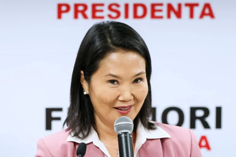 JNE proclama a Keiko Fujimori presidenta de Perú