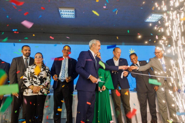 Asociaciones de comerciantes y mayoristas de la región del Cibao y Santo Domingo reconocen a Abinader por transformación Hospedaje Yaque