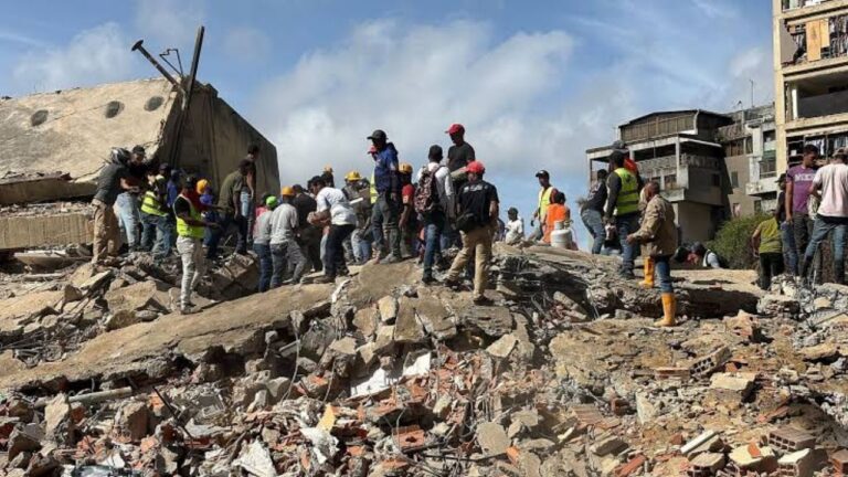 Caracas sigue en alerta con 3,342 fallecidos por terremotos y hay 31 mil desaparecidos