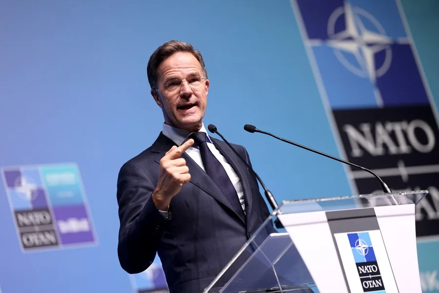 Rutte espera que los europeos asuman más responsabilidades en su defensa porque es insostenible para EEUU