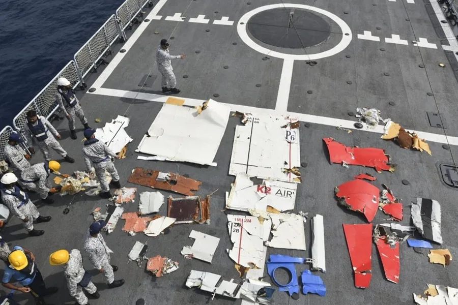 Encuentran en el mar los restos del avión de carga desaparecido en Pakistán con cinco tripulantes