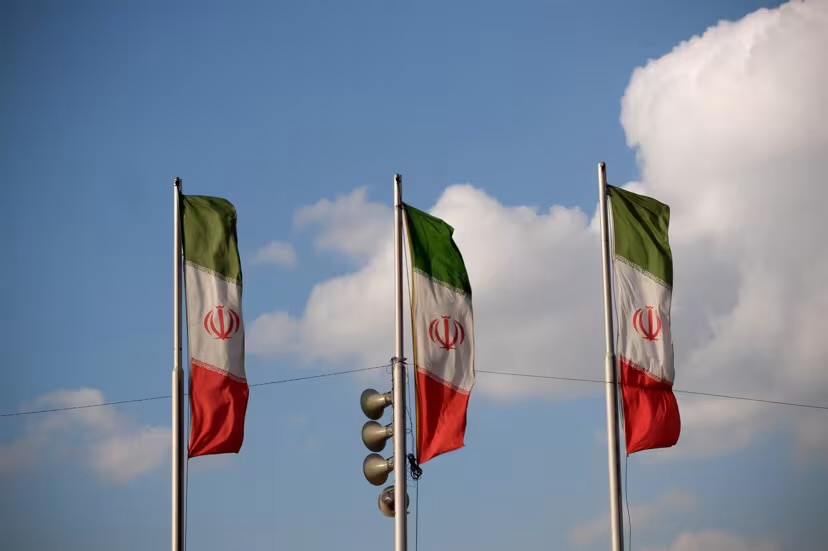 Irán informa destruye varios aviones EEUU en ataque a base en Jordania