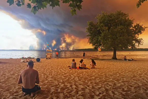 Desplazados por incendios forestales en España pasan de 100 mil