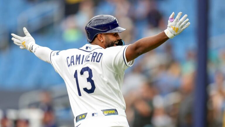 Junior Caminero conectó tres indiscutibles en la victoria de los Rays de Tampa Bay ante los Azulejos de Toronto