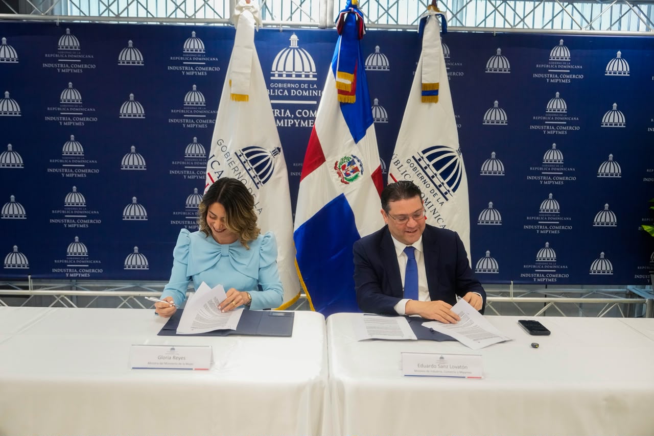 MICM y Ministerio de la Mujer lanzan alianza por el liderazgo y la autonomía económica de las mujeres