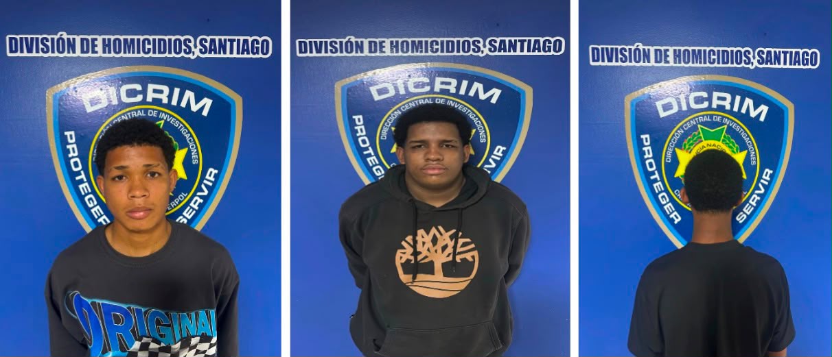 Se entregan tres hermanos por ser vinculados a la muerte de un repartidor en sector de Santiago