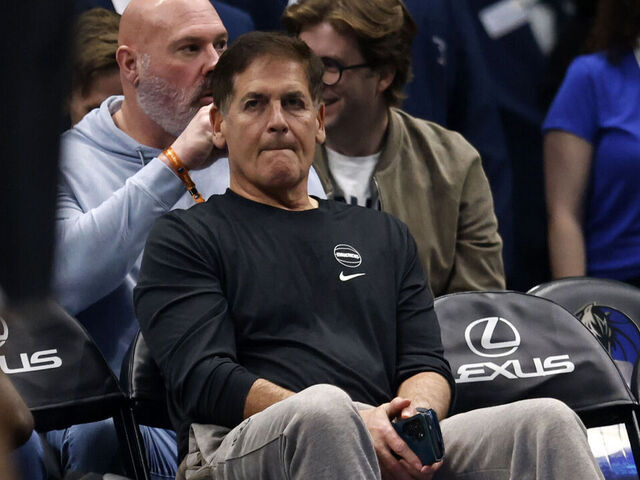 Mark Cuban, ex propietario mayoritario de los Dallas Mavericks es ahora accionista del equipo de beisbol los Atléticos