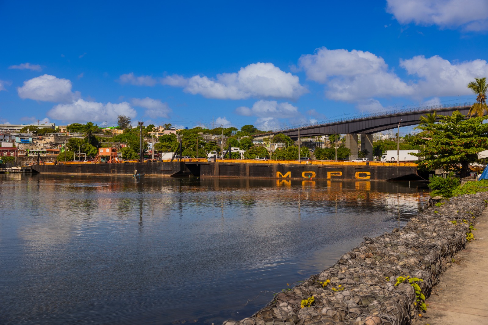 Puente Flotante será cerrado este sábado por dos horas, informa el Ministerio de Obras Públicas