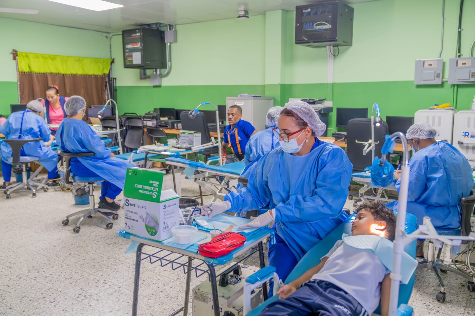 INABIE brindó atención odontológica a más de 37 mil estudiantes en año escolar 2025-2026