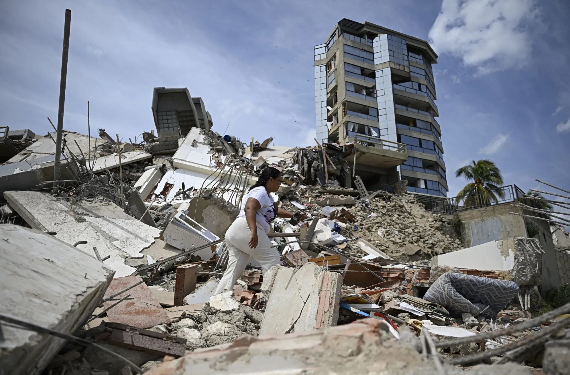 Venezuela registra 4,829 fallecidos por los dos terremotos devastadores del 24 de junio