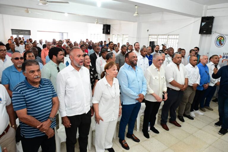 PRD celebra asamblea por sus 65 años en SD