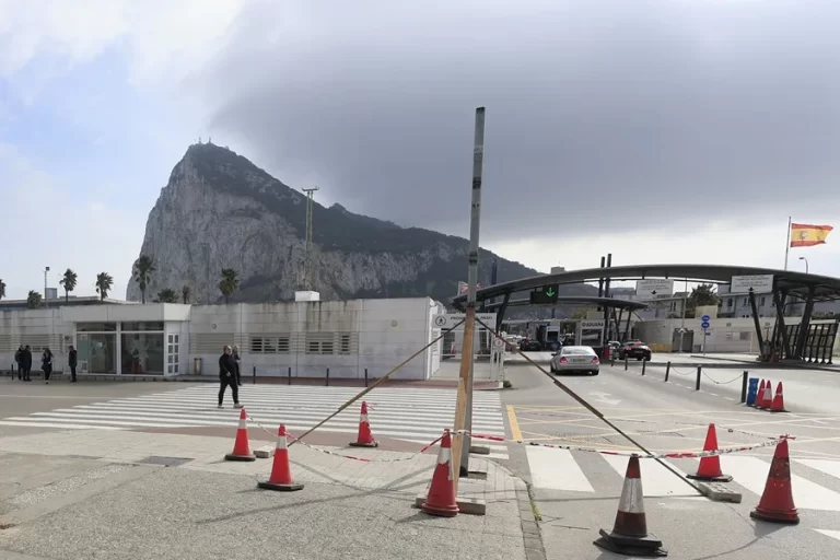 El Reino Unido dice que el acuerdo con la UE da certidumbre al pueblo de Gibraltar